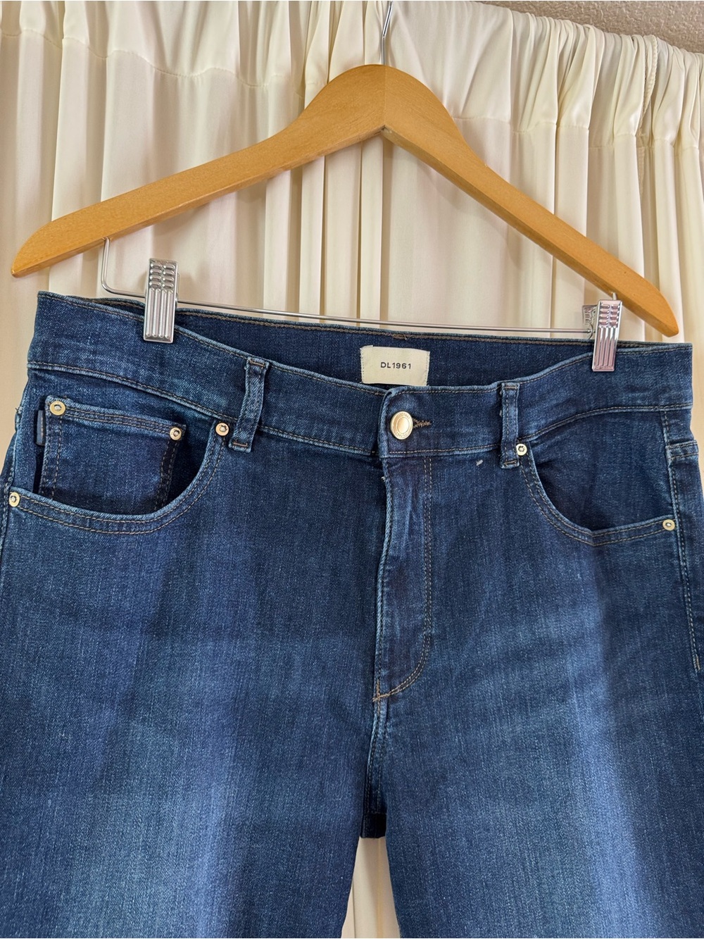 DL1961 Mara Straight Ankle‎ Mid Rise Instasculpt Dark Indigo Jeans Size 32 - Picture 5 of 10